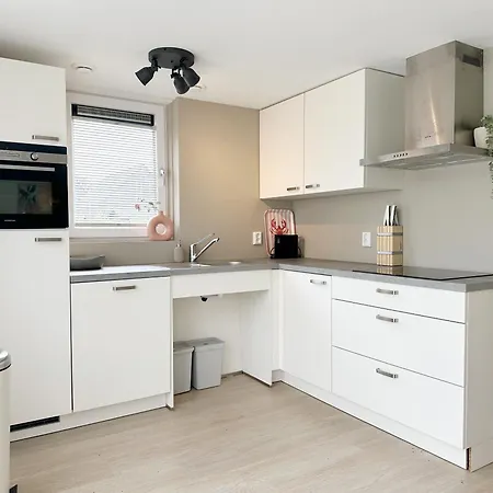 Voor Mindervaliden Op Recreatiepark De Wielen - 61 Sint Maarten